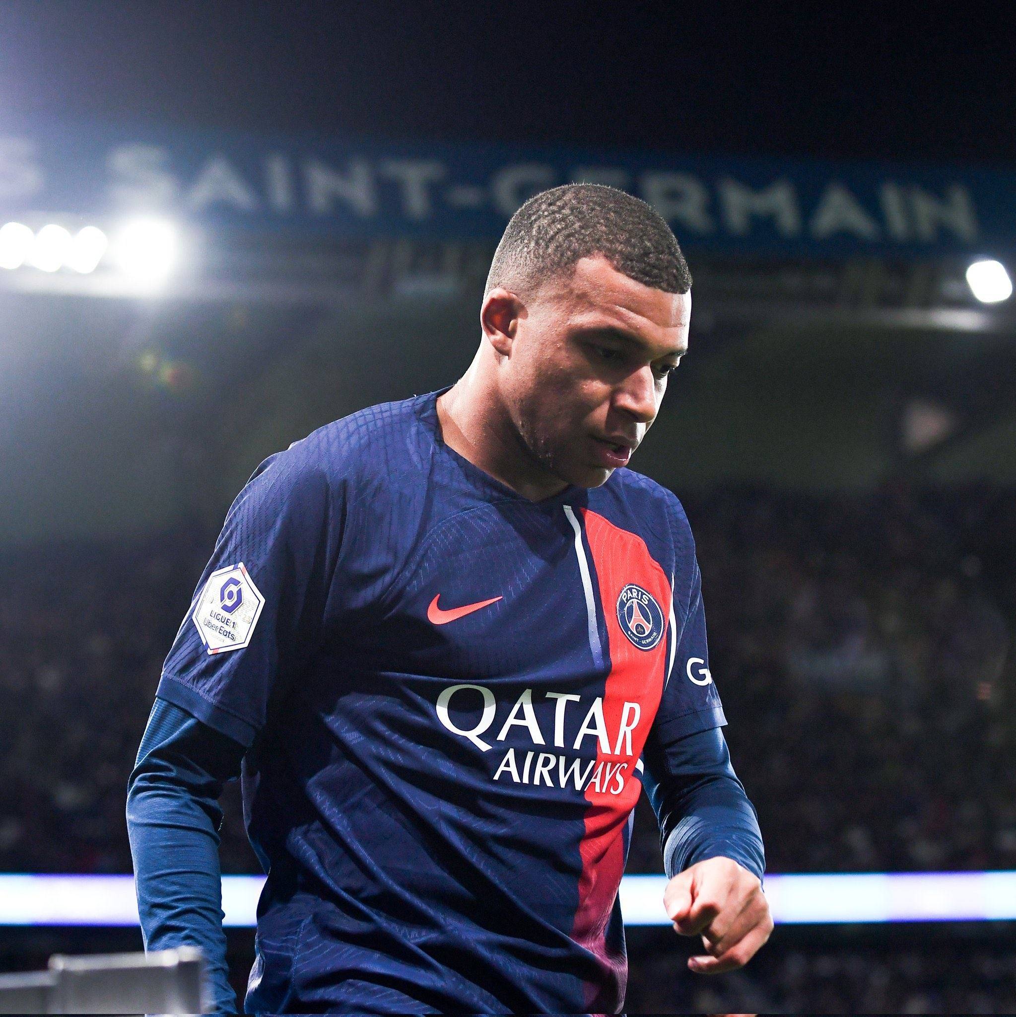 开云下载-包含法甲倒计时，费城76人今夜单刀错失，细节引发关注，震撼外界，临场指挥获称赞的词条