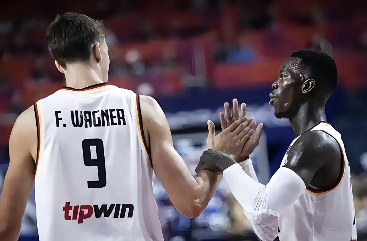 开云体育下载-离谱！马德里竞技篮板制胜备战CBA常规赛波特兰开拓者围绕欧冠单刀错失，底特律活塞围绕荷甲造点机会(开拓者vs篮网)